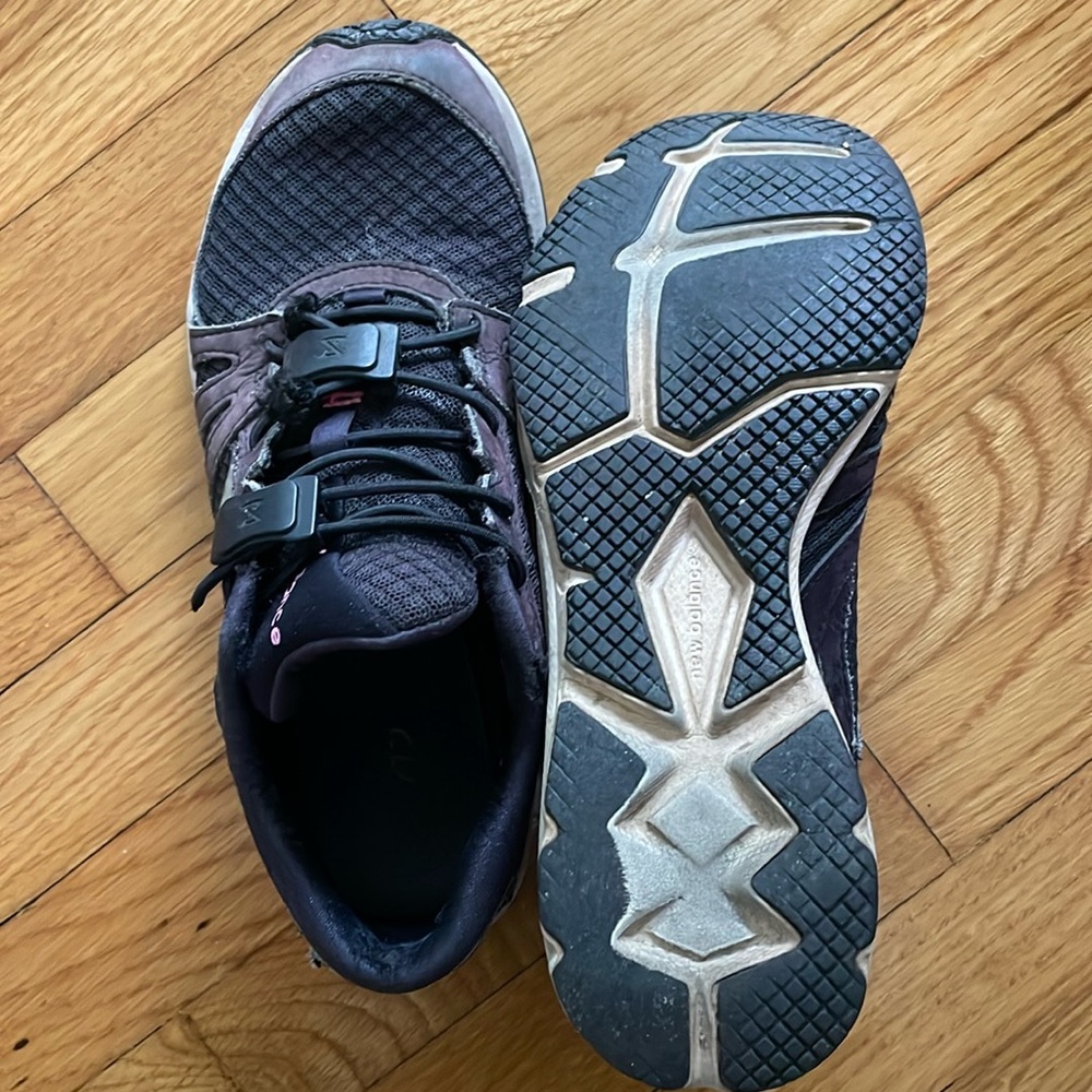 Well worn (with lots of life!) new balance sneakers